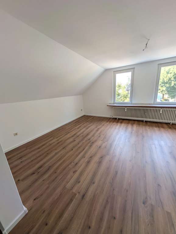 +++ Schöne renovierte 52 m² 2-Zimmer DG-Wohnung in Aplerbeck +++ – Bild 1